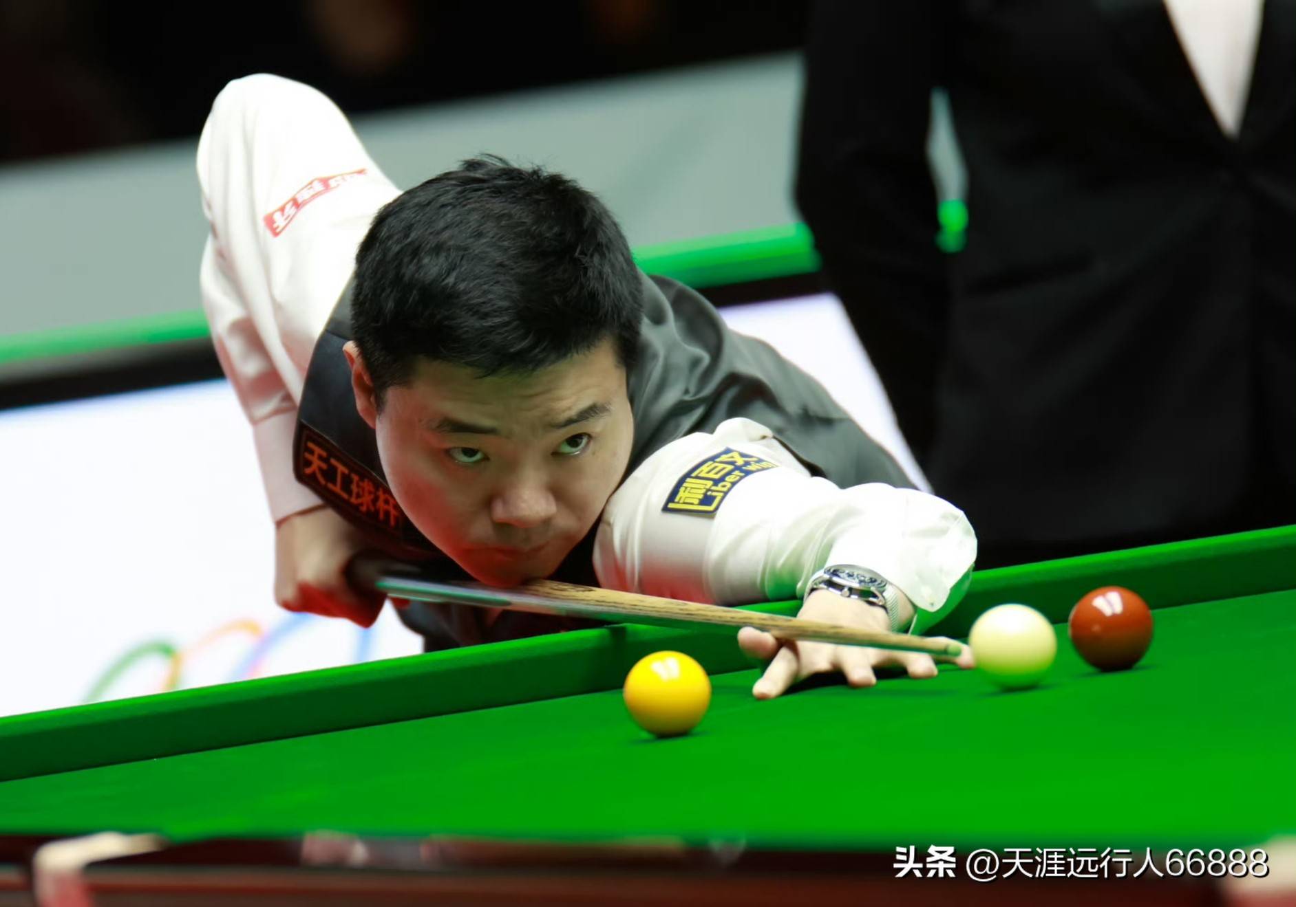 成为球队坚 成为球队坚