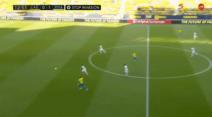 向这个半场 向这个半场