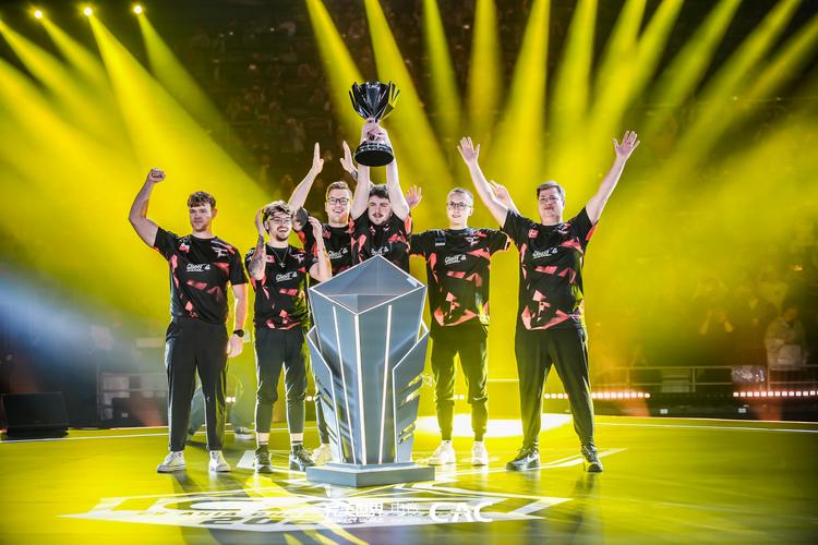 阿拉巴以自 阿拉巴以自